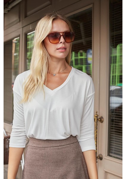 Kadın Kaliteli Modal Esnek Kumaş V Yaka Düşük Omuzlu Kapri Truvakar Kol Hafif Salaş Bluz-Krem