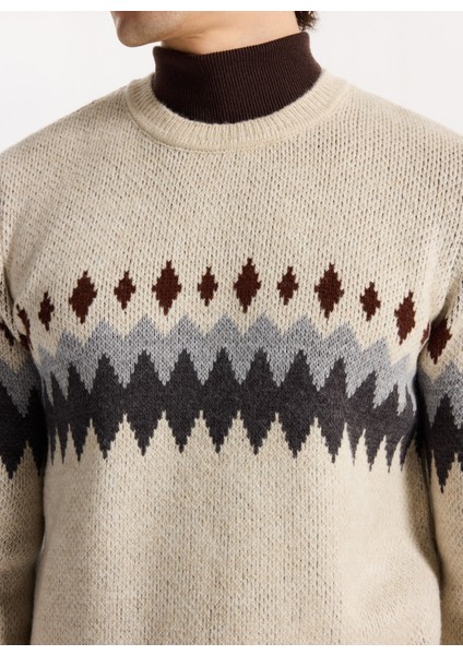 Bisiklet Yaka Normal Örgü Desenli Kırık Beyaz Erkek Kazak M5WM-KZK1553 modelleri