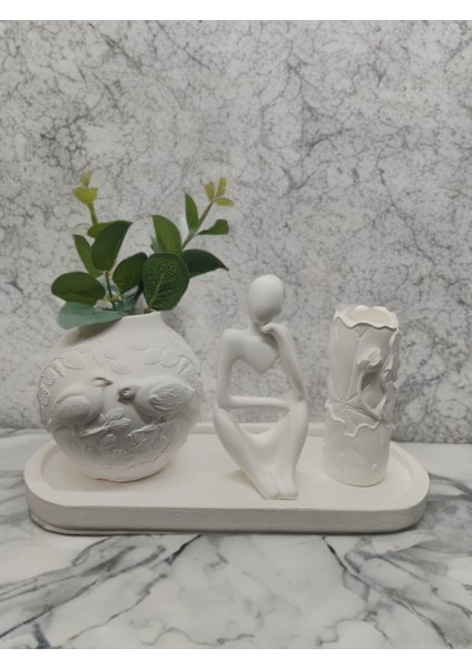 C52 Dekoratif Insan Figür ve 2 Vazo