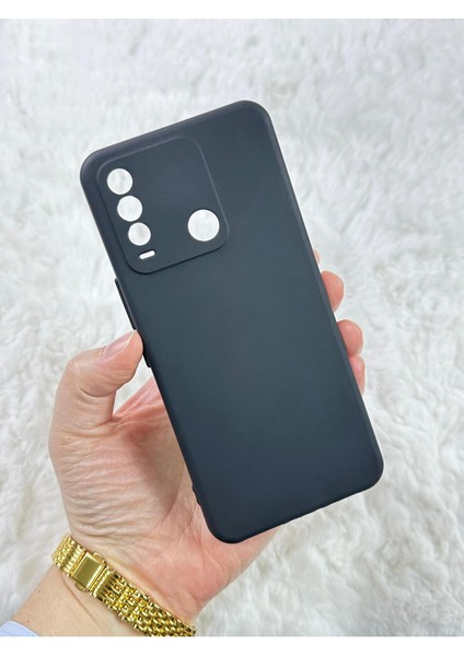 Tecno Spark 8t - Silikon Darbe Emici Klasik Korumalı Rubber Kılıf