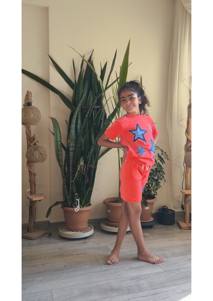 Kız Çocuk Pamuklu Şortlu Takım Somon, Lila, Nar Çiçeği Renkli modelleri