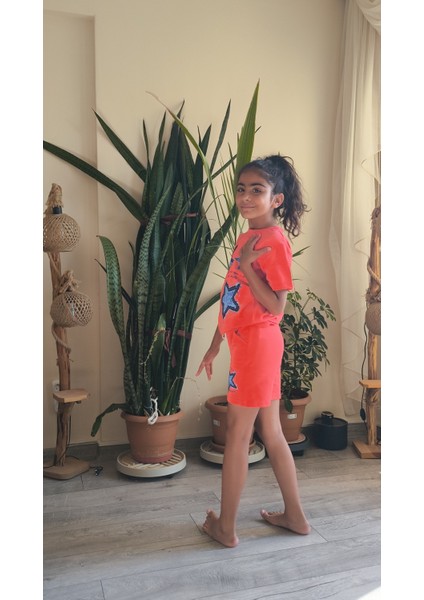 Kız Çocuk Pamuklu Şortlu Takım Somon, Lila, Nar Çiçeği Renkli indirimleri