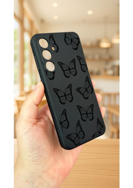Samsung Galaxy S25 Siyah Kelebek Desenli Silikon Darbe Emici Klasik Korumalı Rubber Kılıf modelleri