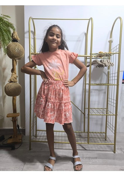 Kız Çocuk Etekli Tişörtlü Takım Pamuklu Palmiyeli fırsatları