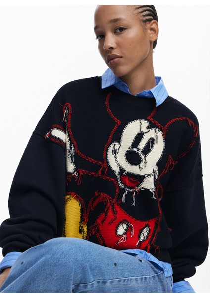 Yuvarlak Yaka Desenli Siyah Kadın Sweatshırt 25WWSK14 modelleri