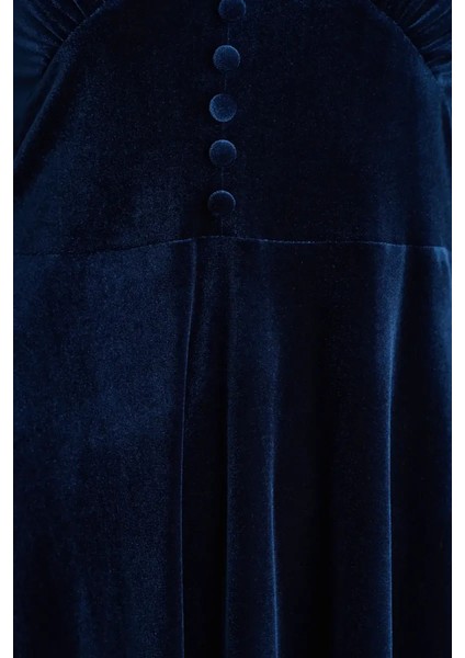 V Yakalı Uzun Kadife Elbise - Lacivert fırsatları