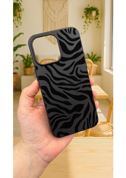 iPhone 16 Pro Max-Zebra Desenli Silikon Darbe Emici Klasik Korumalı Rubber Kılıf
