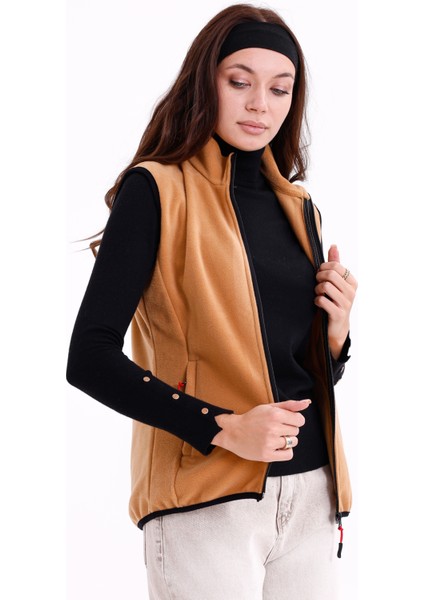 Kadın Slim Fit Tam Fermuarlı Polar Yelek fırsatları