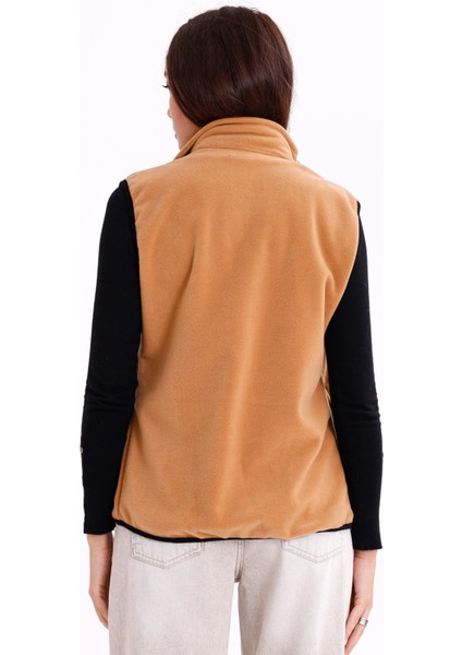 Kadın Slim Fit Tam Fermuarlı Polar Yelek indirimleri