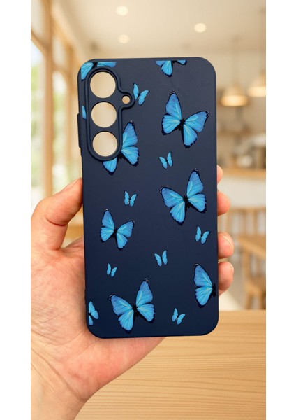 Samsung Galaxy A55 -Mavi Kelebek Desenli Silikon Darbe Emici Klasik Korumalı Rubber Kılıf fiyatları