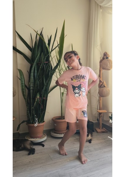 Kız Çocuk Şortlu Takım Kuromi Somon