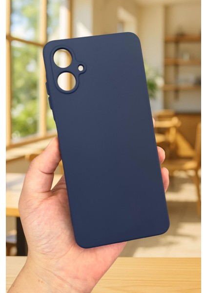 Samsung Galaxy A05 Silikon Darbe Emici Klasik Korumalı Rubber Kılıf
