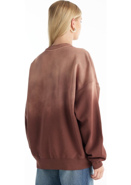 Bisiklet Yaka Baskılı Bordo Kadın Sweatshırt TBWRTS1046 fırsatları