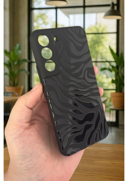 Samsung Galaxy S21 Fe - Zebra Desenli Silikon Darbe Emici Klasik Korumalı Rubber Kılıf fırsatları
