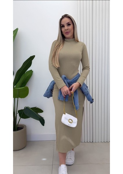 Kadın Uzun Kollu Balıkçı Yakalı Yanlardan Yırtmaçlı Kaşkorse Maxi Elbise modelleri