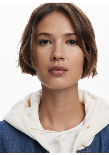 Düz Beyaz - Mavi Kadın Sweatshırt 25WWSK06 modelleri