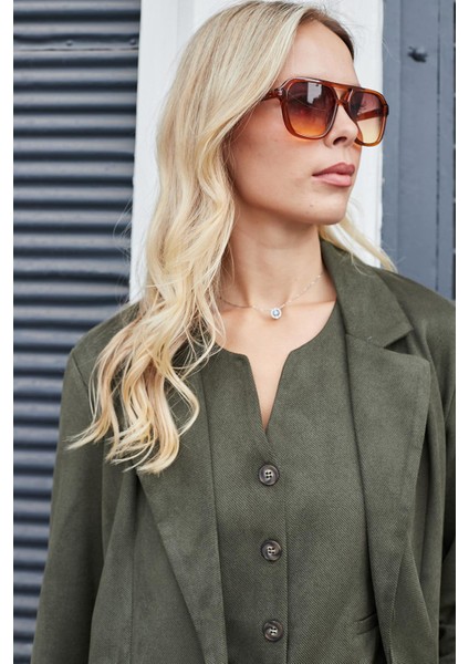 Kadın Süet Dokulu Kumaş Yakalı Capri Kol Cep Kapaklı Blazer Ceket-Haki fırsatları