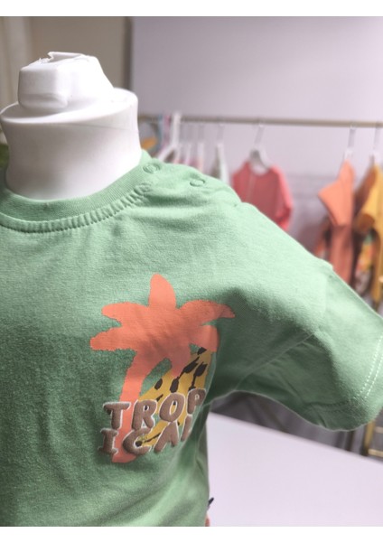 Çocuk Unisex Kız Erkek Şortlu (Kapri) Takım Kreş %100 Pamuk Rahat Tarz Tasarım Premium