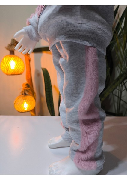 Kız Çocuk Peluş Detaylı Kabartmalı Kalın Takım Cepli %100 Pamuk