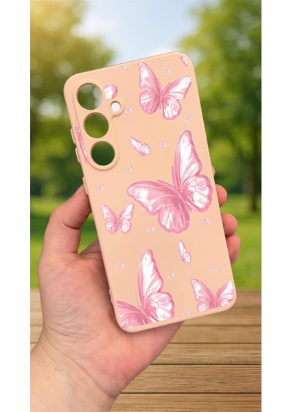 Samsung Galaxy A35 - Pembe Kelebek Desenli Silikon Darbe Emici Klasik Korumalı Rubber Kılıf