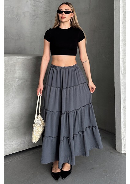 Basic Astarlı Pileli Kadın Uzun Etek Siyah modelleri