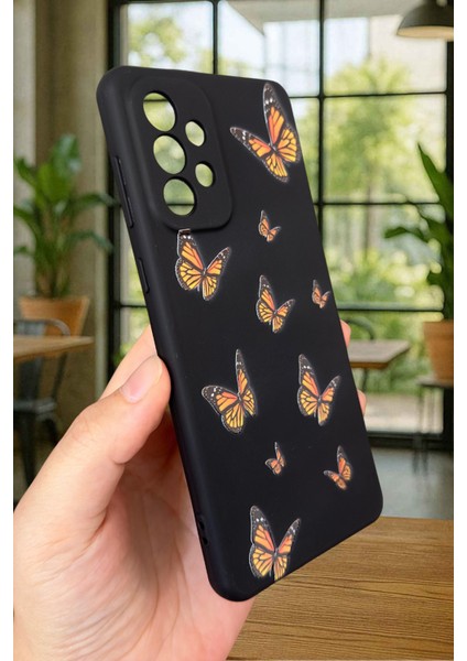 Samsung Galaxy A73 - Turuncu Kelebek Desenli Silikon Darbe Emici Klasik Korumalı Rubber Kılıf modelleri