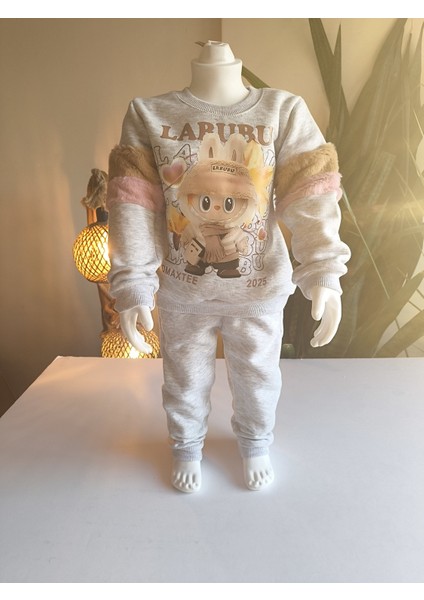 Kız Çocuk Peluş Detaylı Kabartmalı Kalın Takım Cepli %100 Pamuk Labubu fırsatları