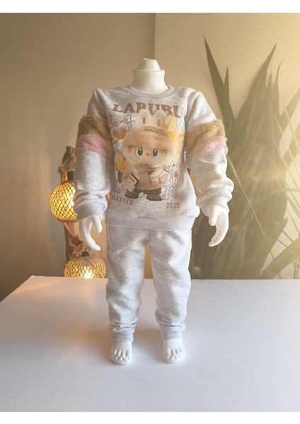 Kız Çocuk Peluş Detaylı Kabartmalı Kalın Takım Cepli %100 Pamuk Labubu