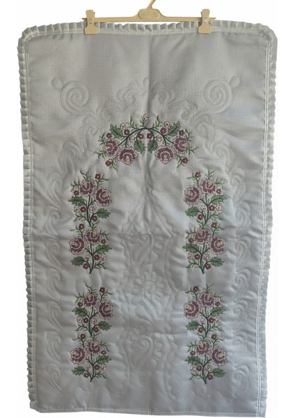 🌹 Zarif Nakış İşlemeli Seccade