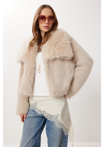 Kısa Suni Kürk Kaban LFG0171 Bej fiyatları