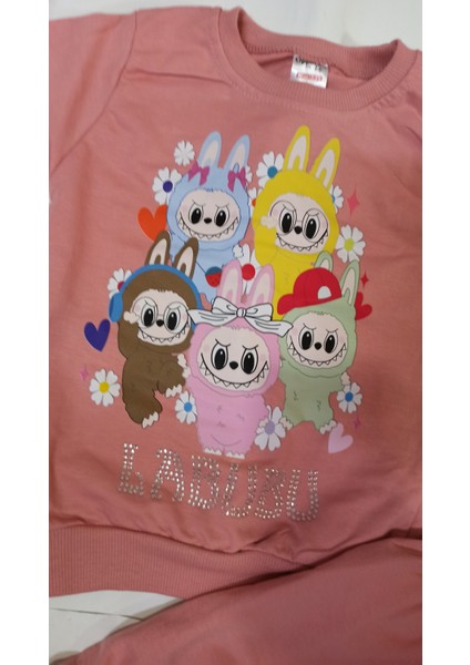 Mevsimlik 2 Iplik Kumaştan Kız Çocuk Takımı fiyatları