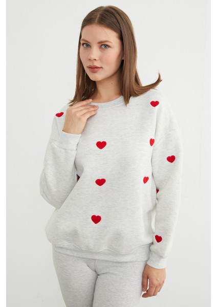 3 Iplik Kalp Nakışlı Oversize Sweatshirt fırsatları