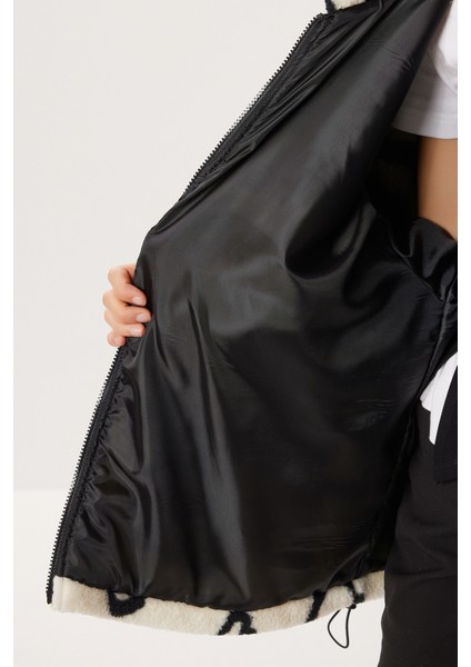 Kapüşonlu Kalpli Oversize Peluş Mont LCI0058 Ekru indirimleri