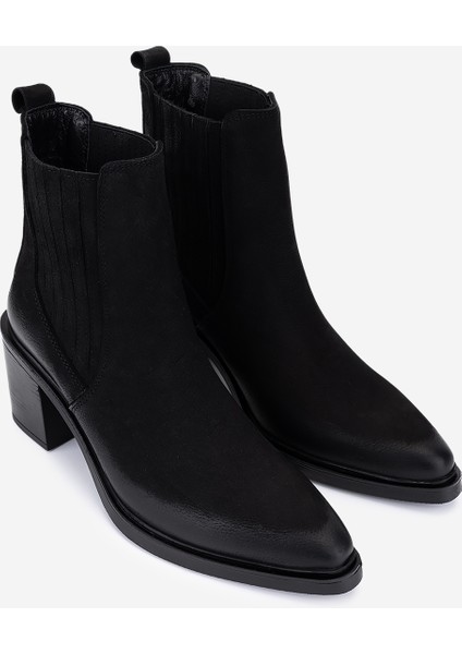 Kadın Hakiki Deri Siyah Nubuk Topuklu Bot 599 7020 Bn Bot SK25-26 Sıyah Nbk fiyatları