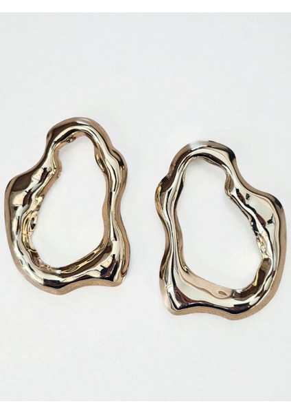 - Wave Bold – Büyük Dalgalı Form Kadın Küpe (KOD-397)