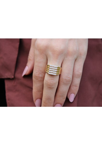 14 Ayar Altın Taşlı Damla Yüzük