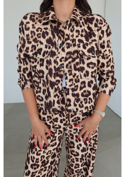 Leopar Desen Çıtçıtlı Ceket Pantolon Takım modelleri