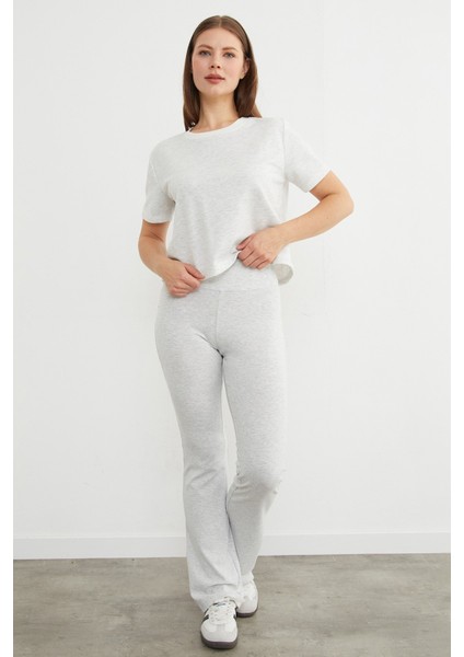 Basic Ribana Yaka Mevsimlik Crop Tişört indirimleri