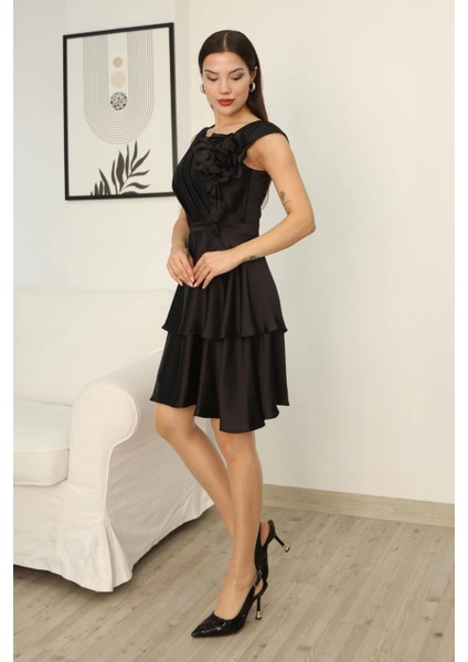 Çiçek Detaylı Saten Elbise 2371-SIYAH fiyatları