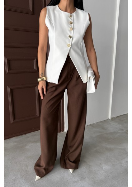 Gold Düğme Detaylı Yelek - Beyaz fiyatları