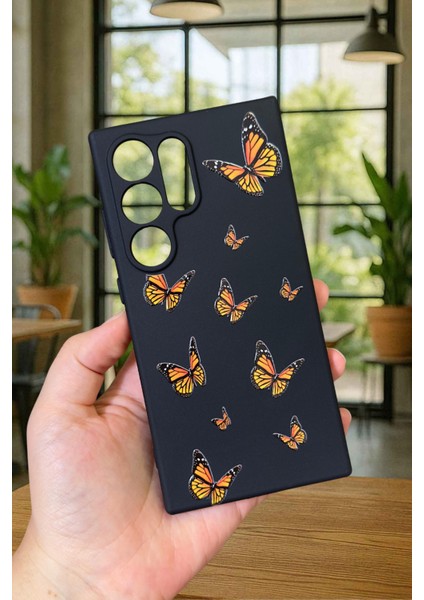 Samsung Galaxy S23 Ultra-Turuncu Kelebek Desenli Silikon Darbe Emici Klasik Korumalı Rubber Kılıf