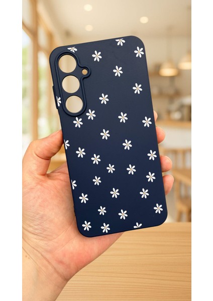 Samsung Galaxy A55 -Mini Papatya Desenli Silikon Darbe Emici Klasik Korumalı Rubber Kılıf