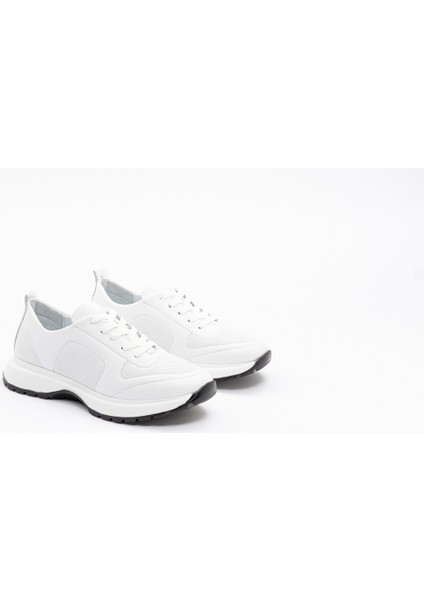 Kadın Beyaz Spor Poli Tabanlı Ayakkabı