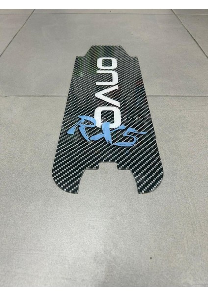 Karbon Desenli Elektrikli Scooter Plexi Tabanlık Yapışkanlı 3mm