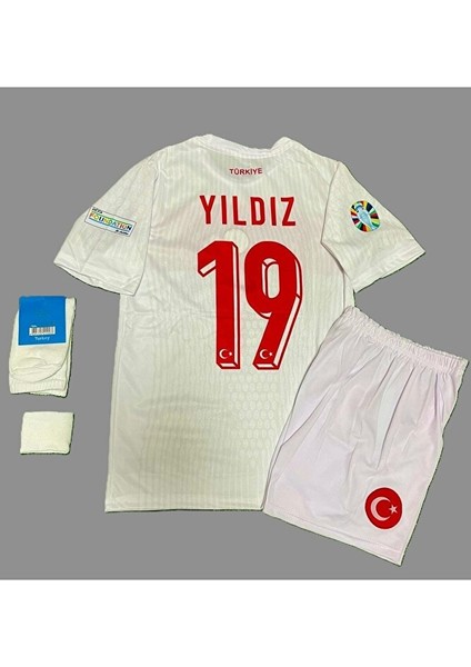 Kenan Yıldız Türkiye Milli Takımı Euro 2024 Iç Saha Çocuk Forması 4'lü Set