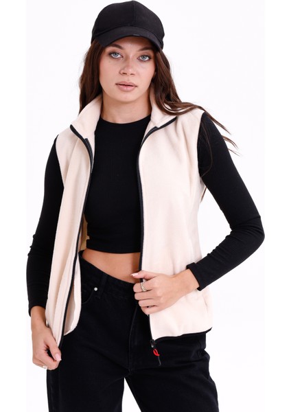 Kadın Slim Fit Tam Fermuarlı Polar Yelek fiyatları