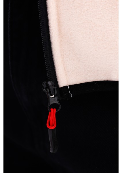 Kadın Slim Fit Tam Fermuarlı Polar Yelek