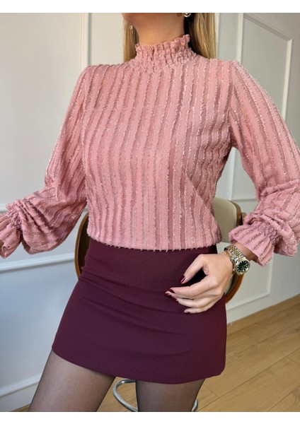 Pudra Dik Yaka Şeritli Bluz