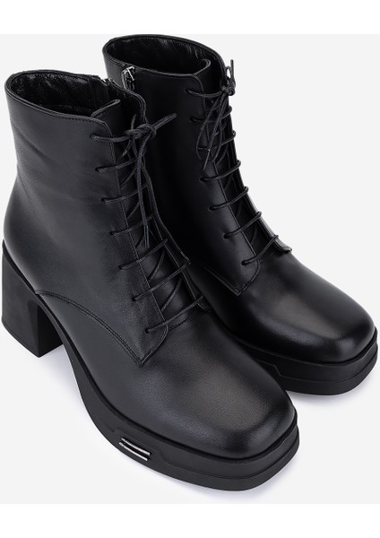 Kadın Hakiki Deri Siyah Topuklu Bot 51 86123 Bn Bot SK25-26 Sıyah Dr fiyatları