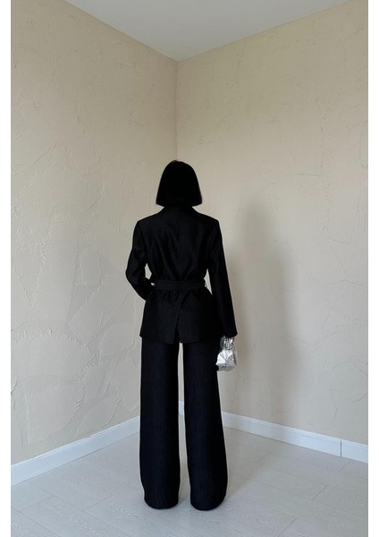 Siyah Beli Kuşaklı Ceket ve Pantolon Parlak Takım fırsatları